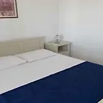 In 6375 Vela Luka